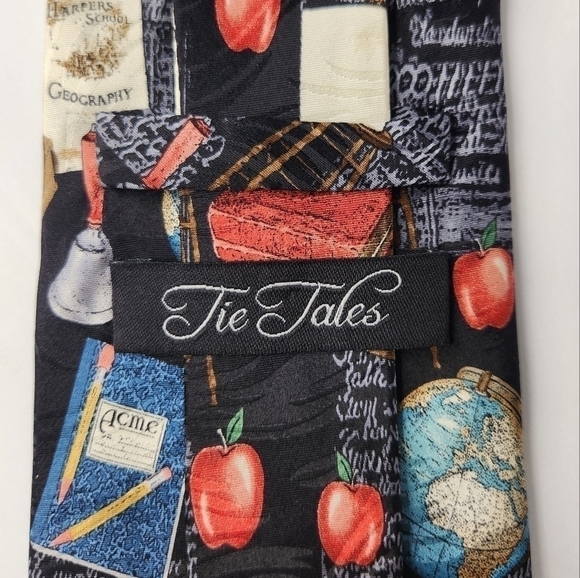 TIE Tales Teacher Geography Map Print 100% Silk Tie - Picture 7 of 8